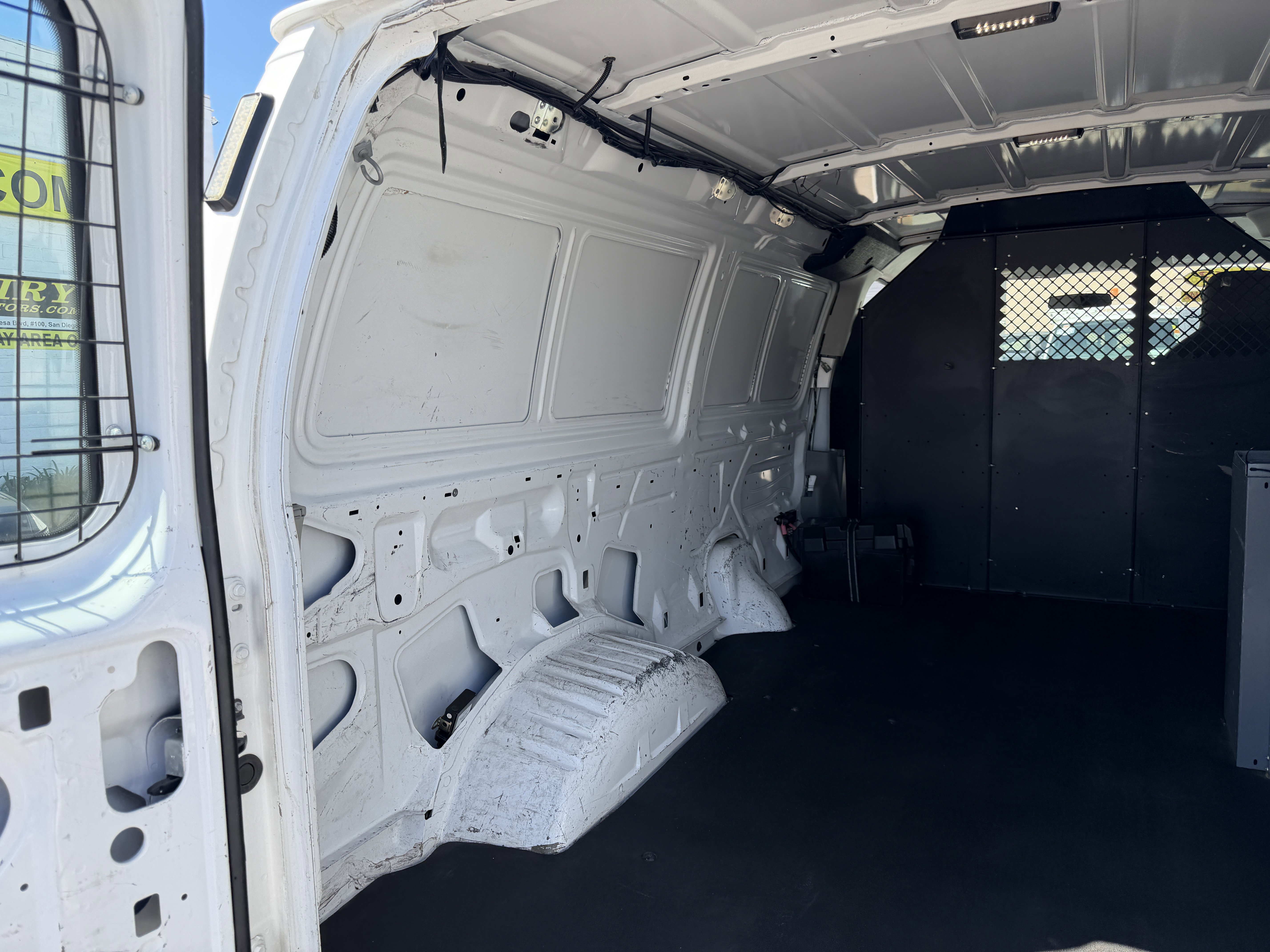 Used 2013 Ford E-150 and Econoline 150 w/ PWR Group RWD image 10