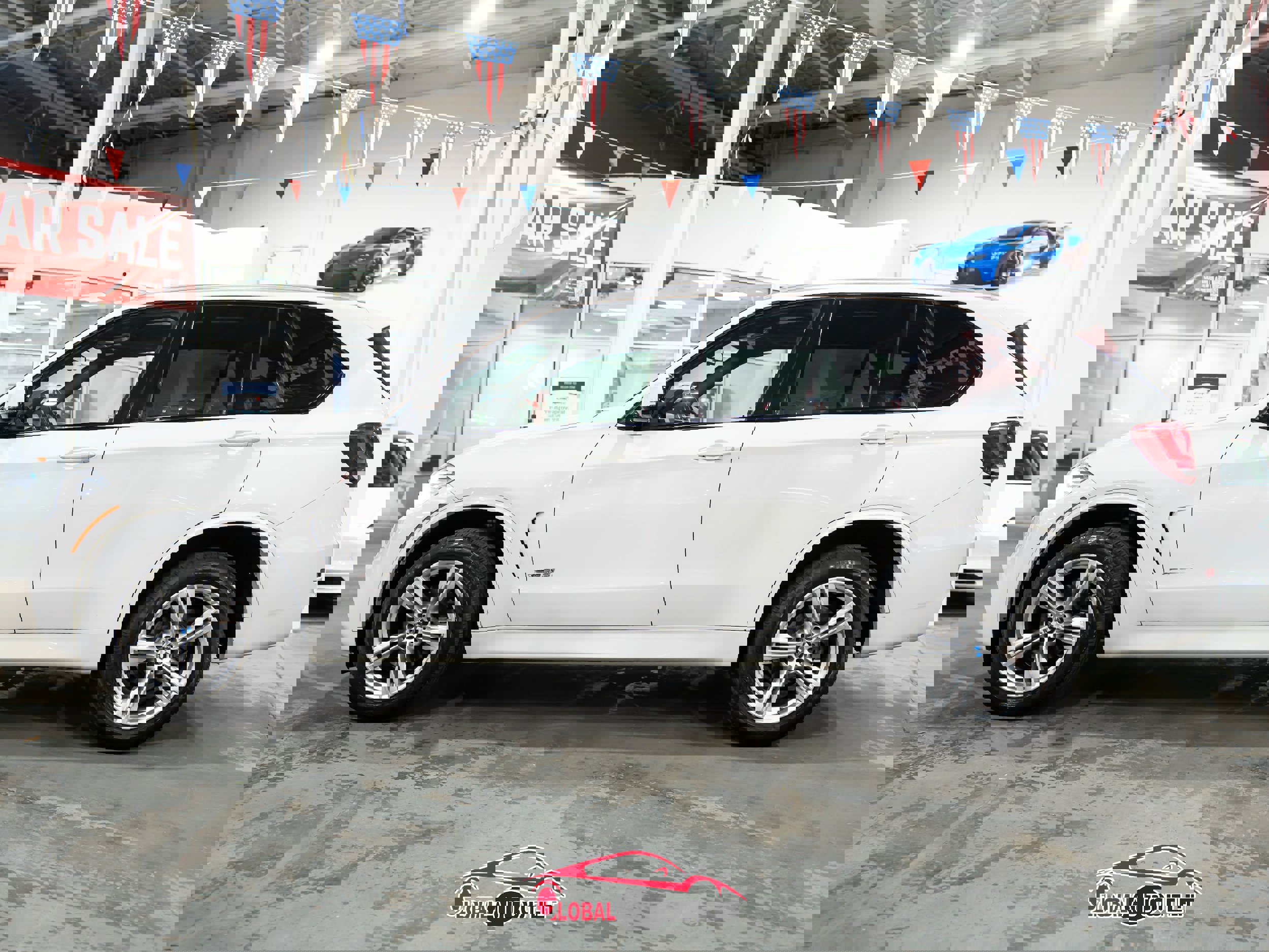 Used 2017 BMW X5 xDrive35i w/ M Sport Package image 4