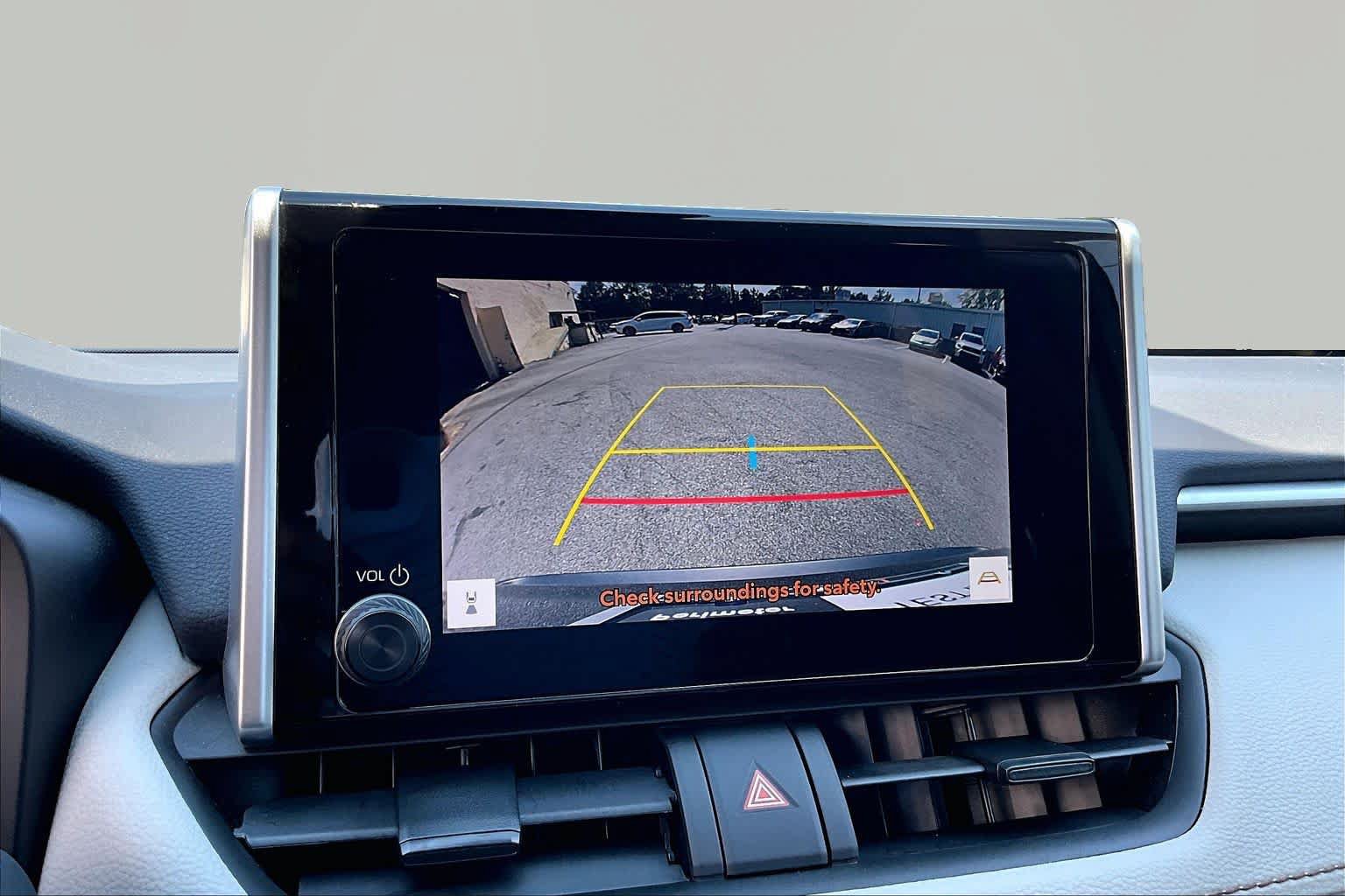 Certified 2024 Toyota RAV4 XLE AWD/4WD image 27