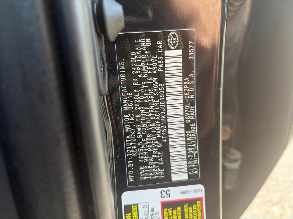 Used 2018 Toyota Camry XSE FWD image 40
