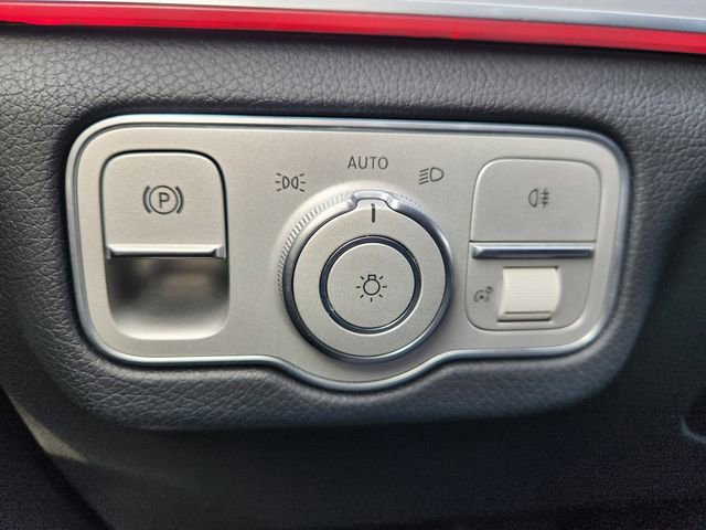 Used 2025 Mercedes-Benz GLS 450 4MATIC image 21