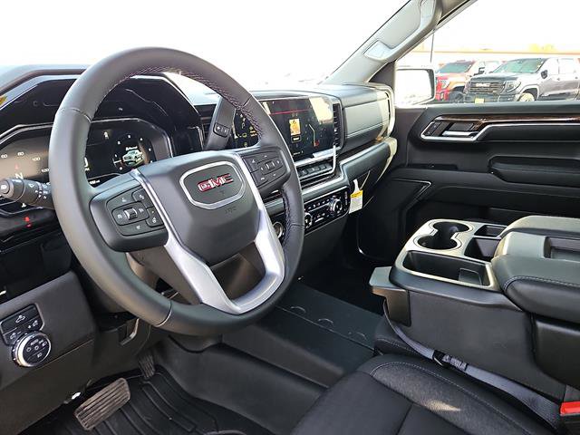 Used 2024 GMC Sierra 1500 Elevation w/ LPO, Elevation Black Package image 13