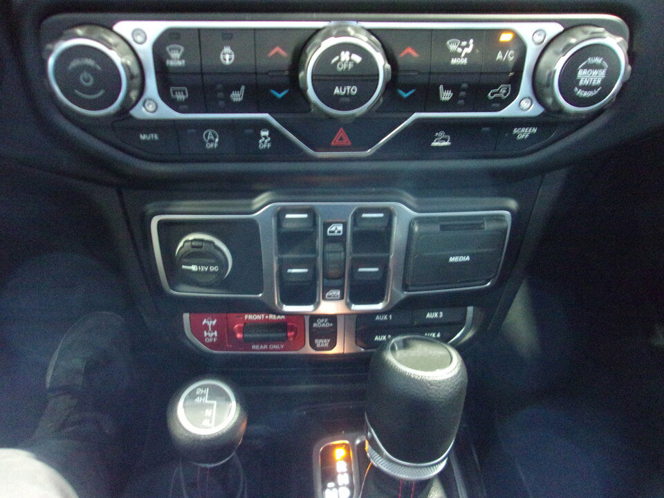 Used 2021 Jeep Gladiator Rubicon image 15