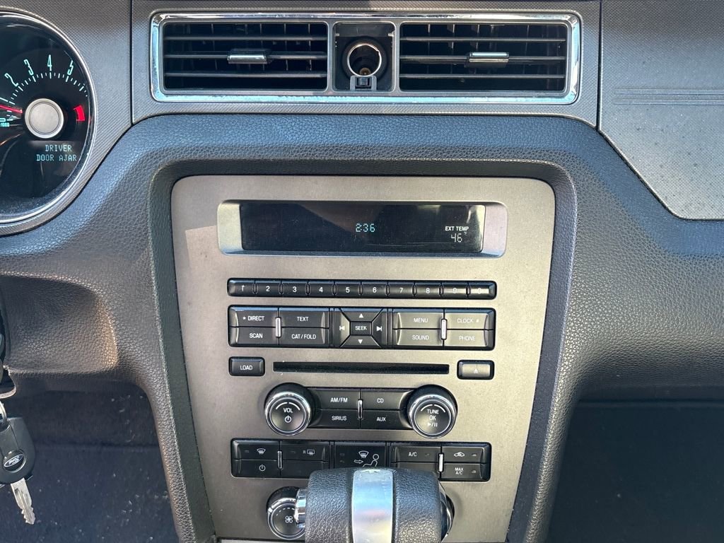 Used 2011 Ford Mustang Coupe w/ 101A Rapid Spec Order Code image 24