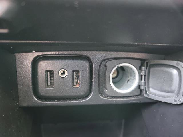 Used 2021 Buick Encore Preferred AWD/4WD image 15