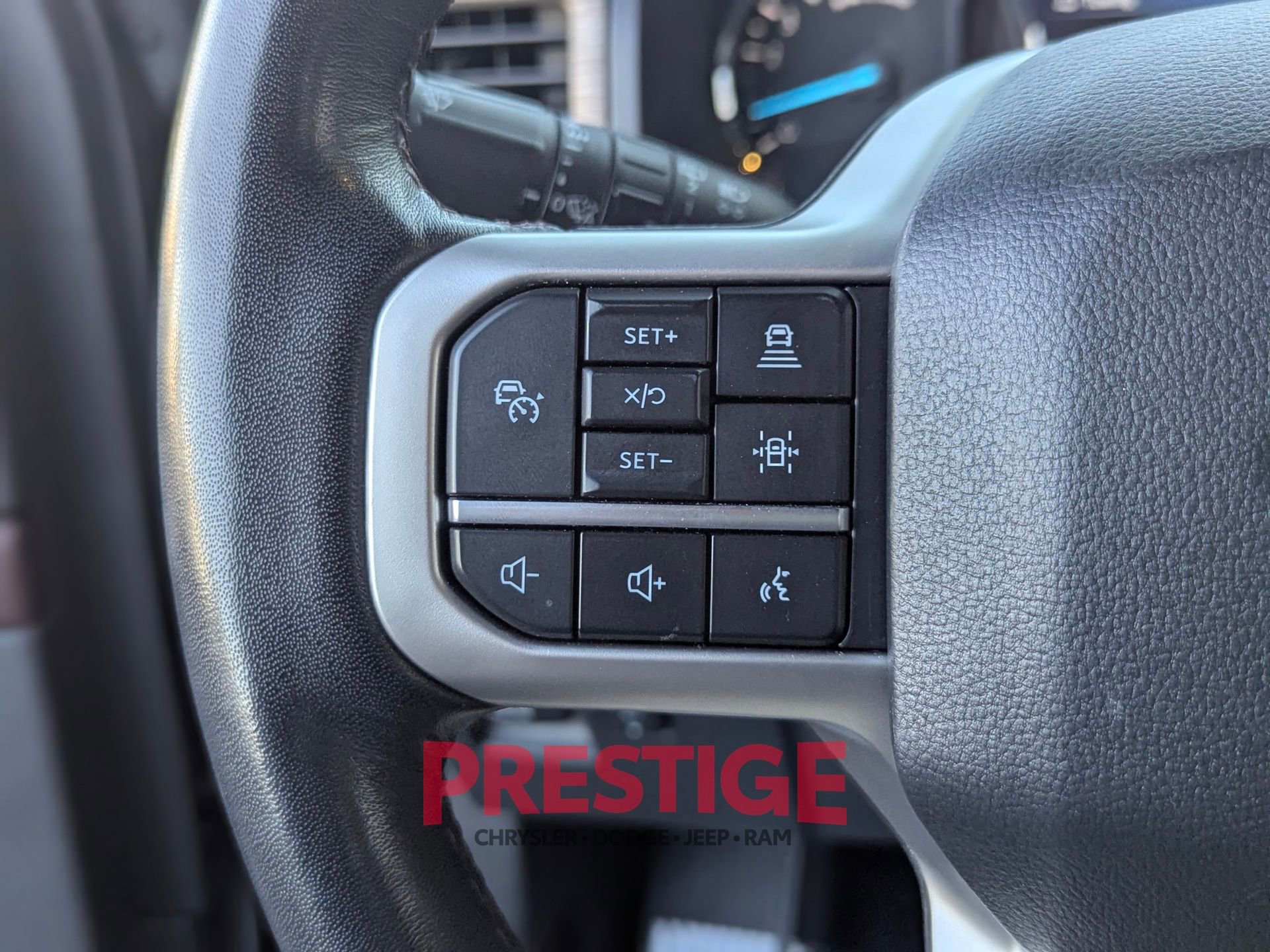 Used 2024 Ford Expedition Limited RWD image 18