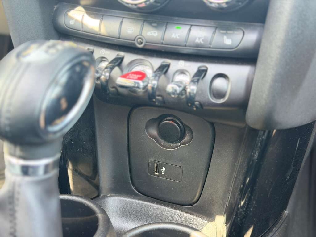 Used 2019 MINI Cooper 2-Door Hardtop FWD image 25