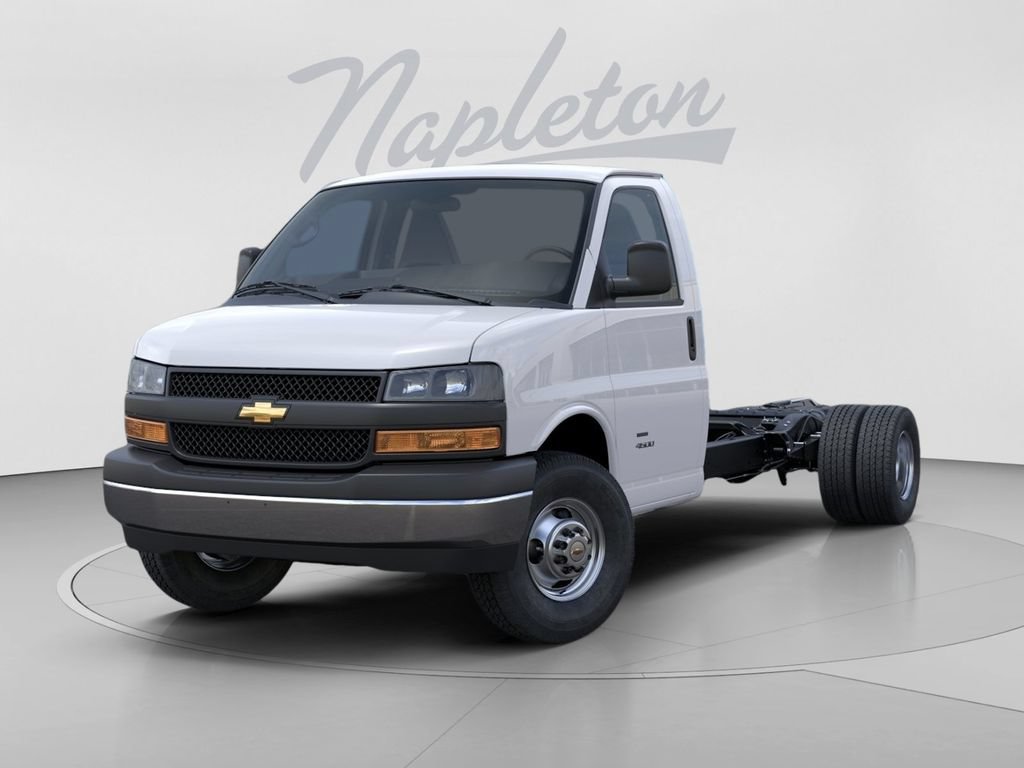 New 2026 Chevrolet Express 3500 w/ Power Convenience Package RWD image 8