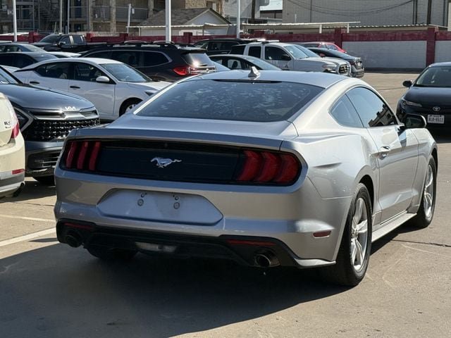 Used 2021 Ford Mustang Coupe RWD image 4