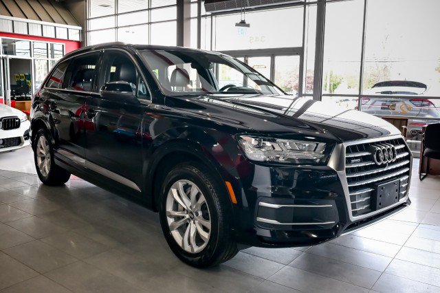 Used 2019 Audi Q7 2.0T Premium w/ Cold Weather Package image 3
