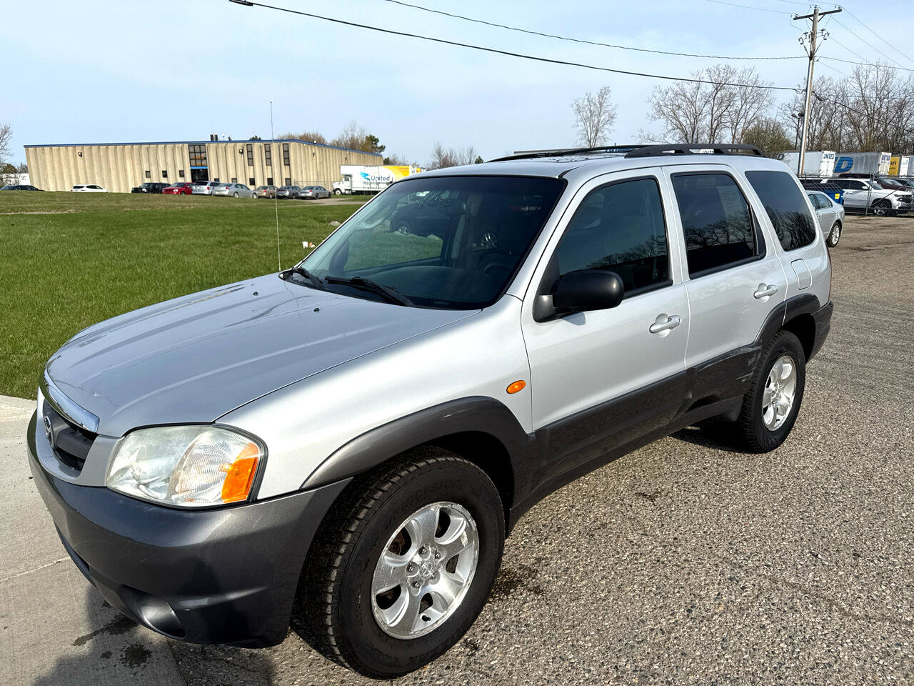 Used 2003 MAZDA Tribute LX image 1