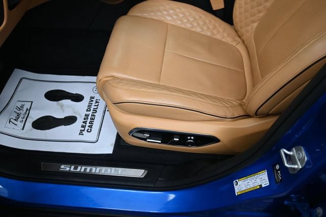 Used 2023 Jeep Grand Cherokee Summit AWD/4WD image 12
