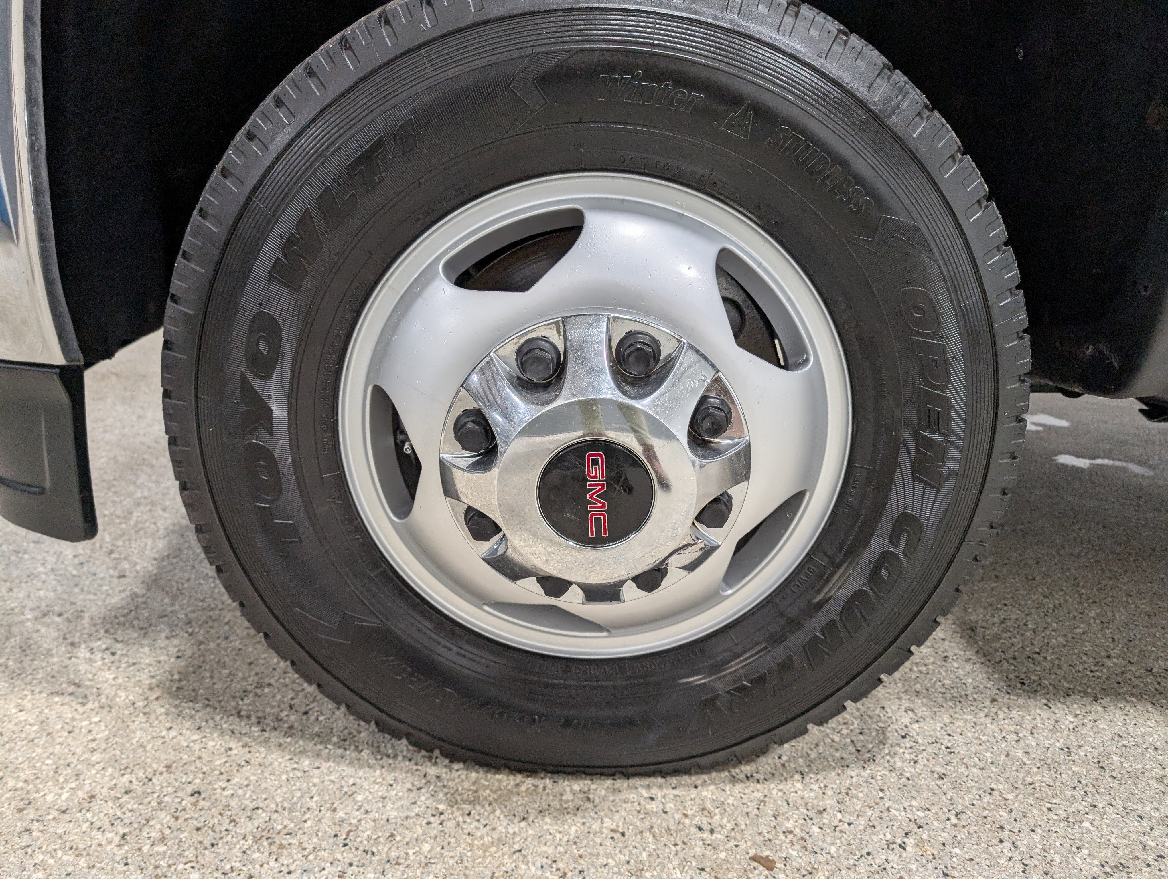 Used 2018 GMC Sierra 3500 SLT w/ Driver Alert Package AWD/4WD image 12