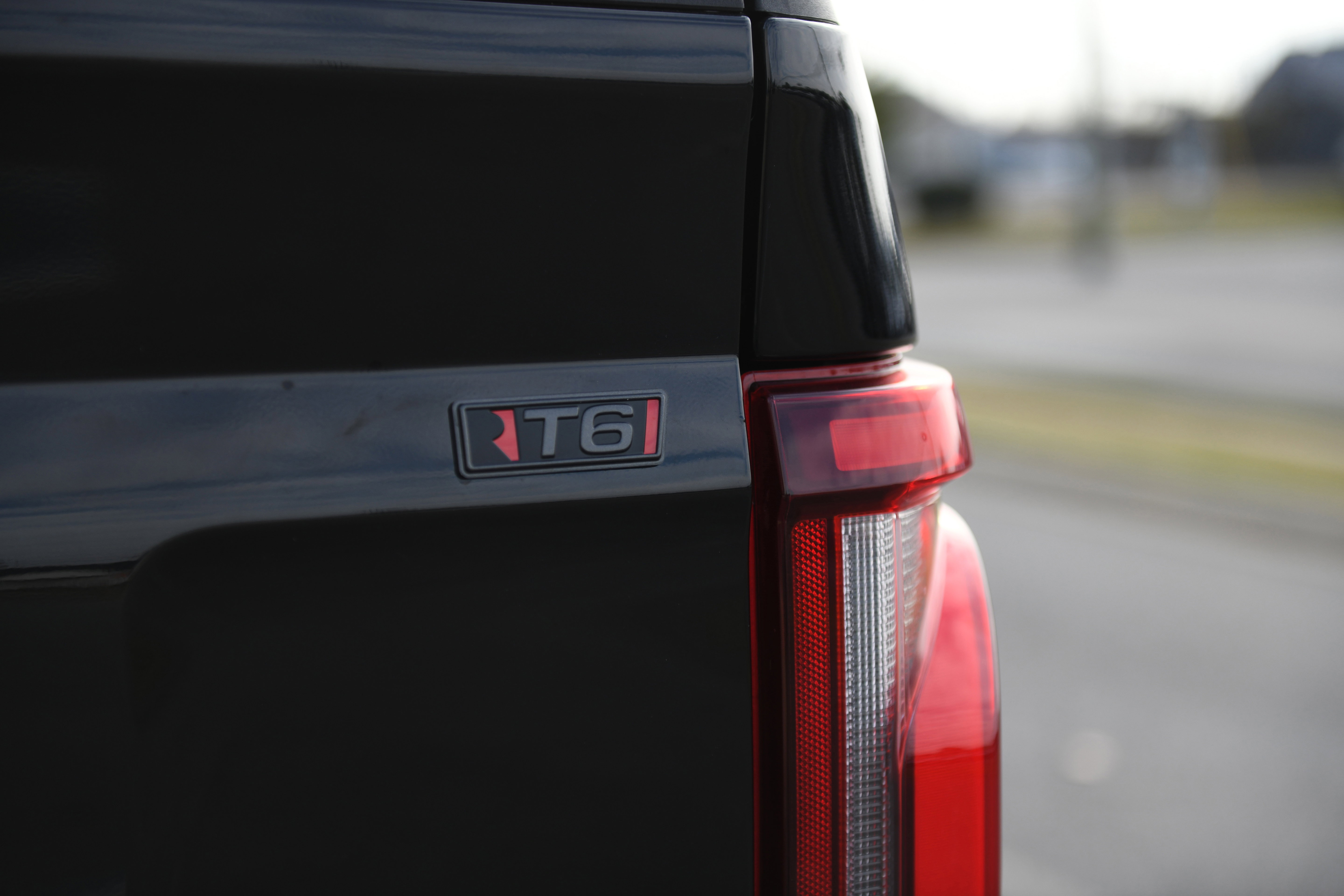 New 2025 Ford F150 Lariat w/ Equipment Group 502A High image 8