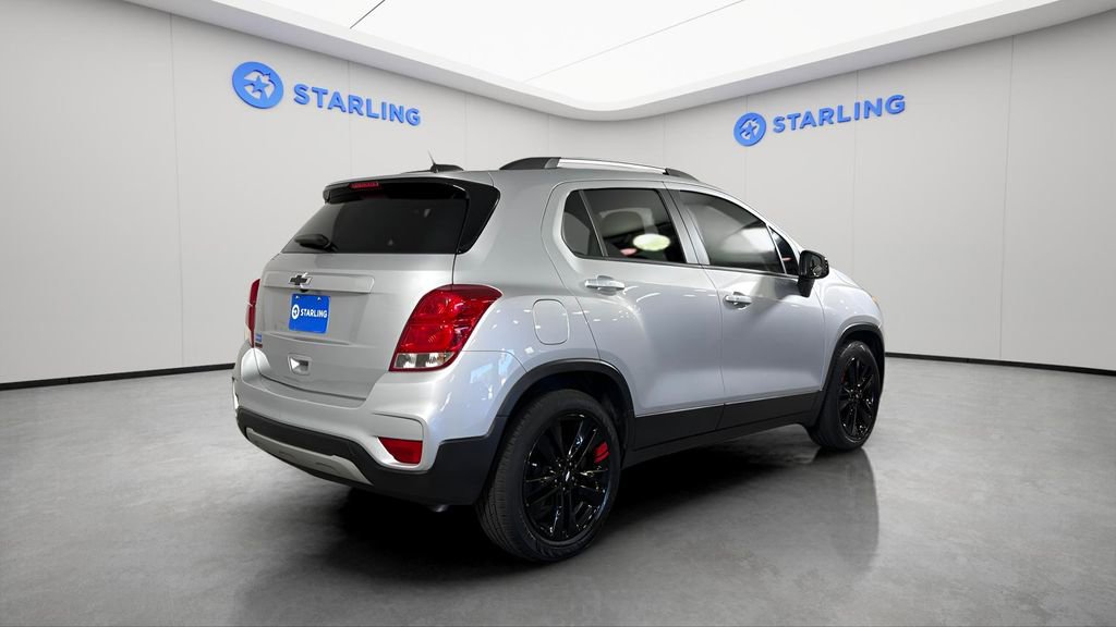 Certified 2022 Chevrolet Trax LT w/ Redline Edition image 12