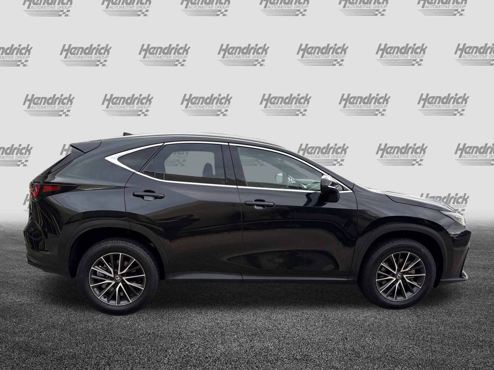Used 2024 Lexus NX 250 FWD w/ Towing Package (2000 Lbs) image 11
