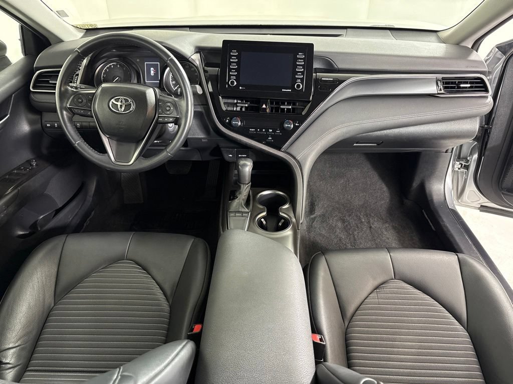 Used 2024 Toyota Camry SE FWD image 14