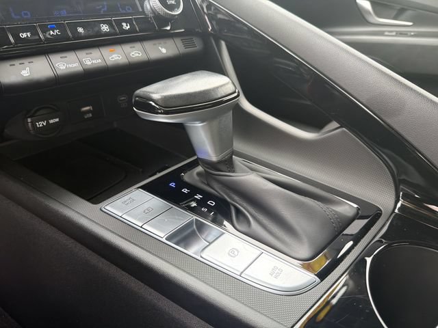 Used 2024 Hyundai Elantra SEL w/ Convenience Package FWD image 27