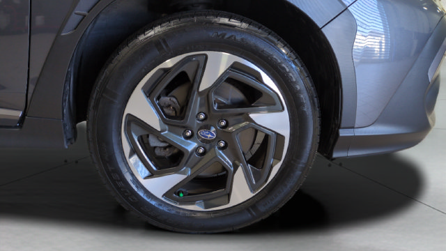 Used 2024 Subaru Crosstrek 2.5i Limited AWD/4WD image 24