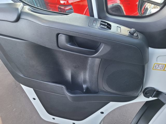 Used 2025 RAM ProMaster 1500 w/ Safety Group FWD image 15