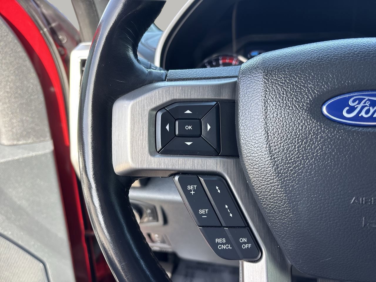 Used 2022 Ford F450 Platinum w/ FX4 Off-Road Package image 21