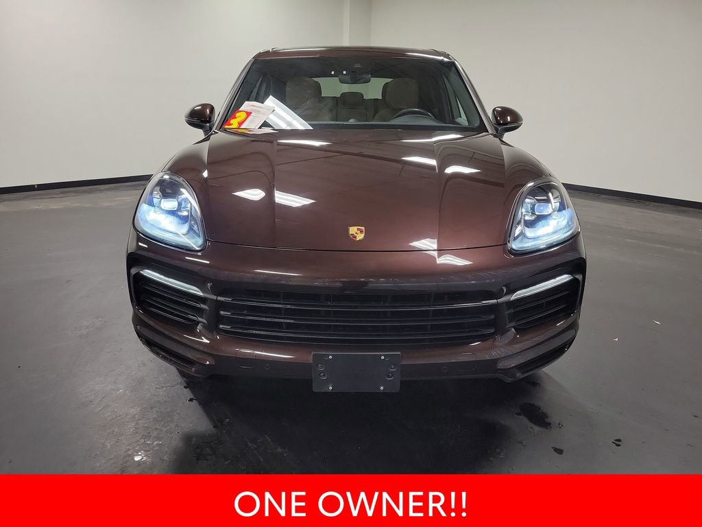 Used 2020 Porsche Cayenne Base image 3
