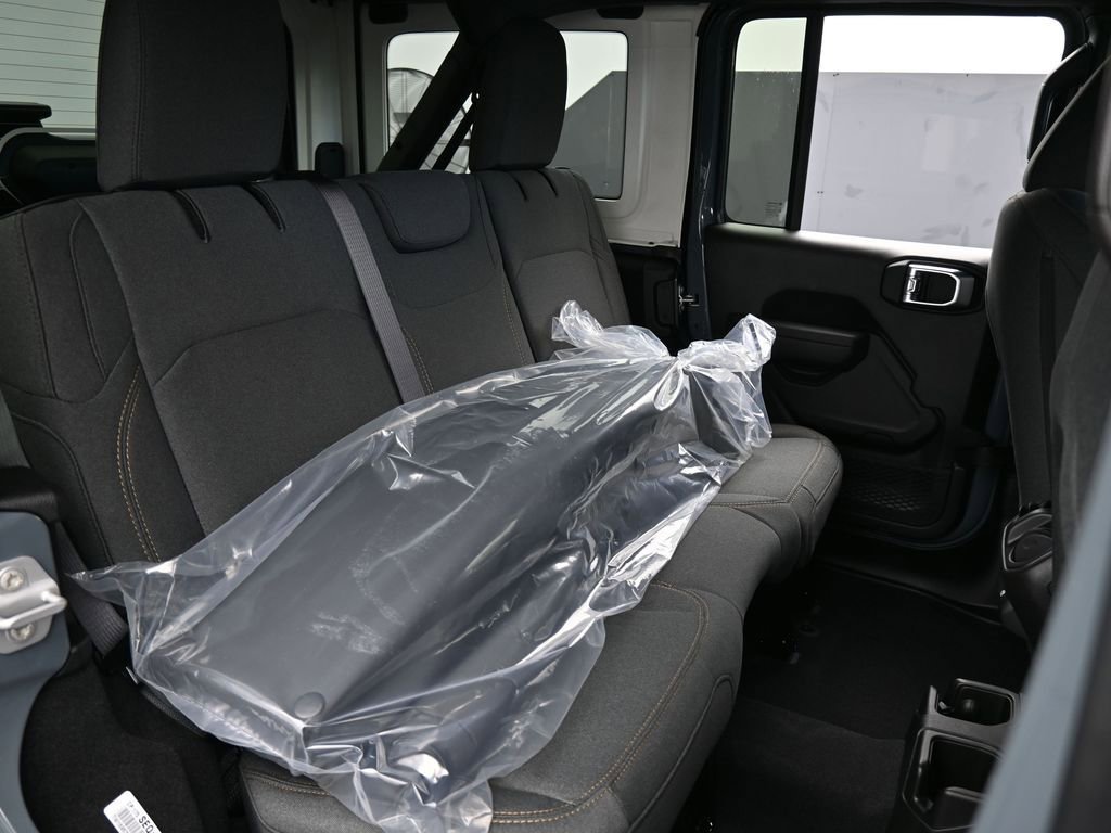 New 2026 Jeep Wrangler Sport S image 39