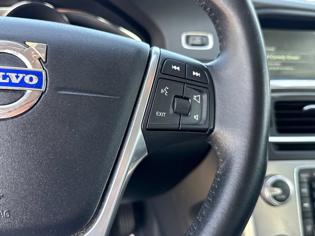 Used 2017 Volvo S60 T5 Dynamic w/ Vision Package AWD/4WD image 15