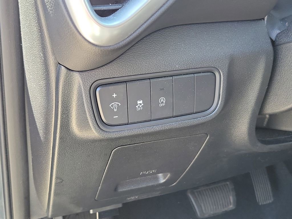 Used 2024 Kia Soul LX w/ Option Group 015 image 18