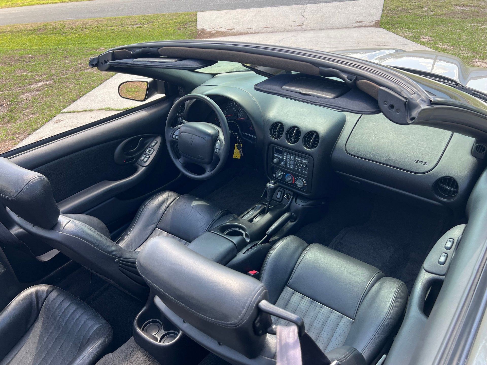 Used 2000 Pontiac Firebird Trans Am RWD image 23