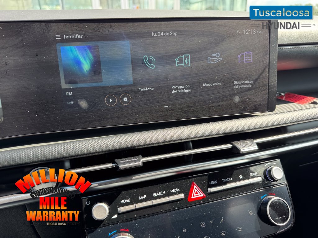 Used 2025 Hyundai Tucson SEL FWD image 11