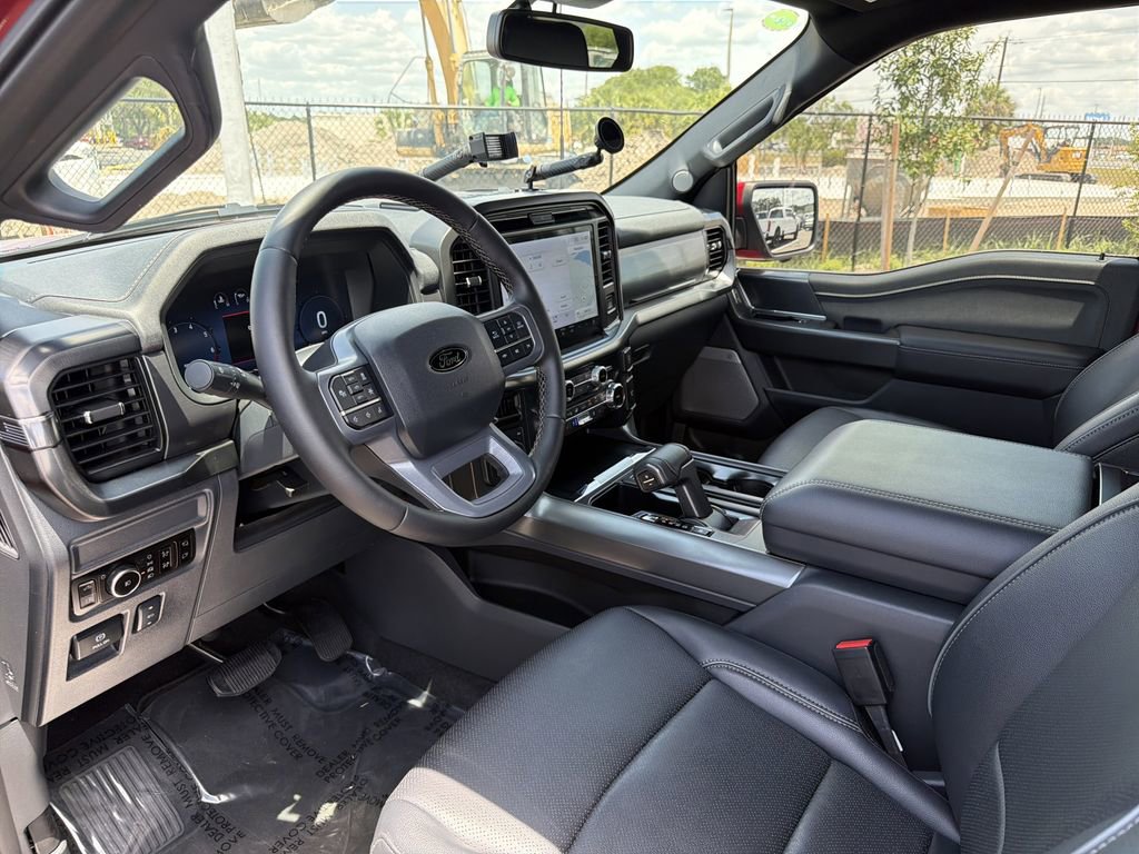Used 2025 Ford F150 Lariat w/ Equipment Group 501A Mid AWD/4WD image 16