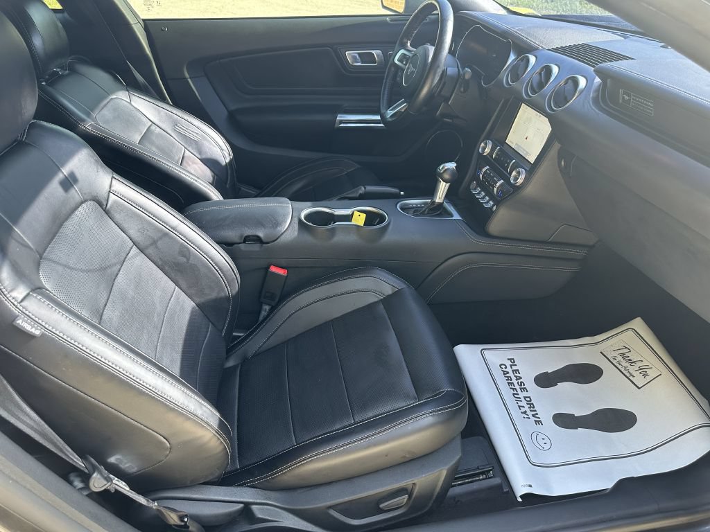 Used 2020 Ford Mustang Premium w/ Equipment Group 201A RWD image 10