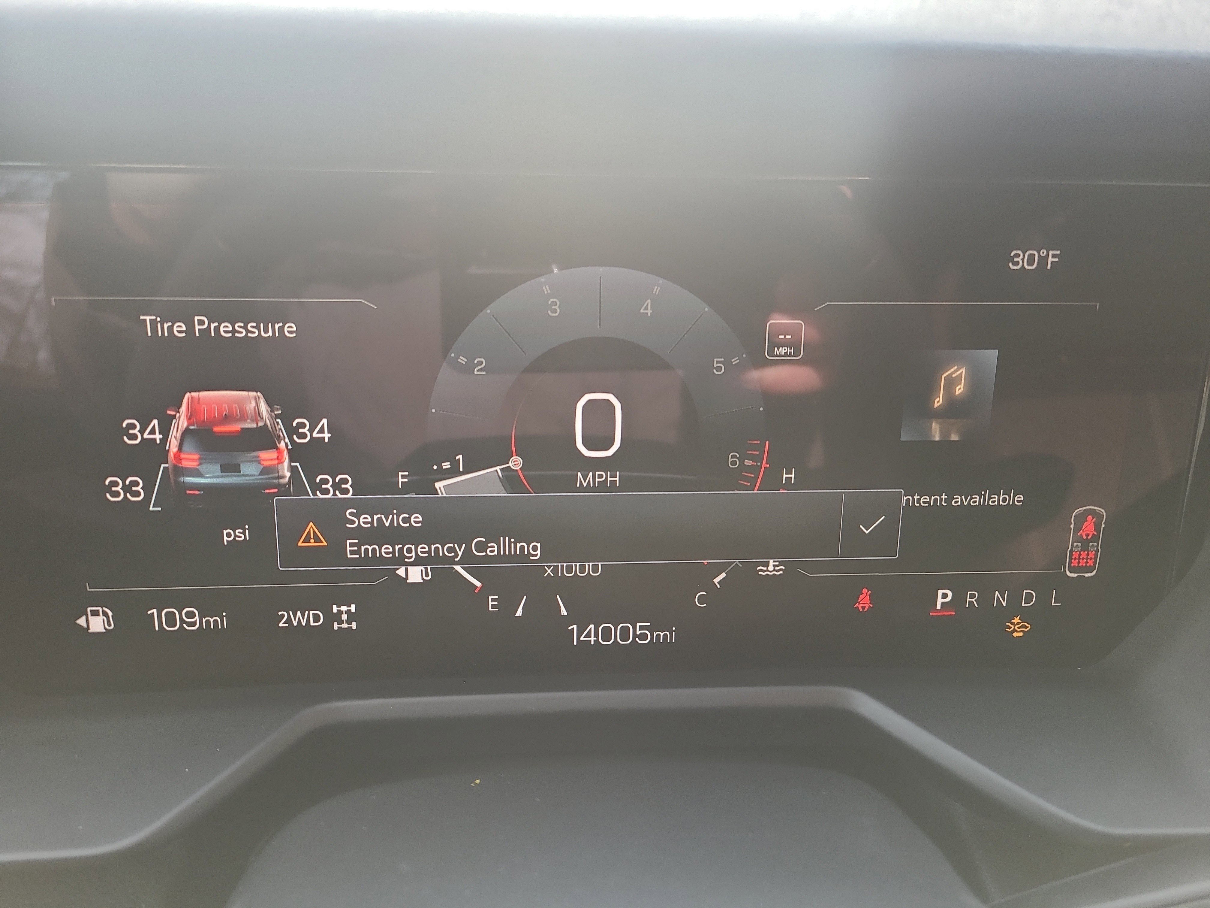 Used 2025 GMC Acadia Elevation w/ LPO, All-Weather Package image 23