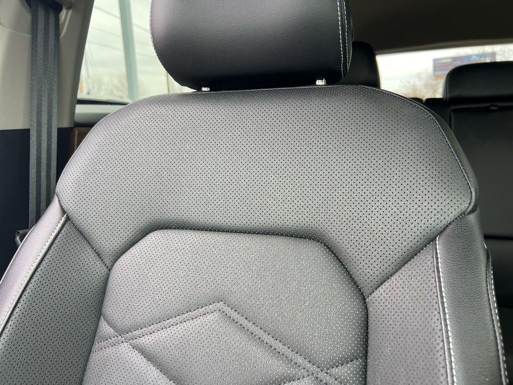 Used 2024 Volkswagen Atlas SE image 22