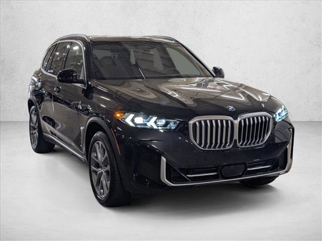 Used 2026 BMW X5 xDrive50e AWD/4WD image 6