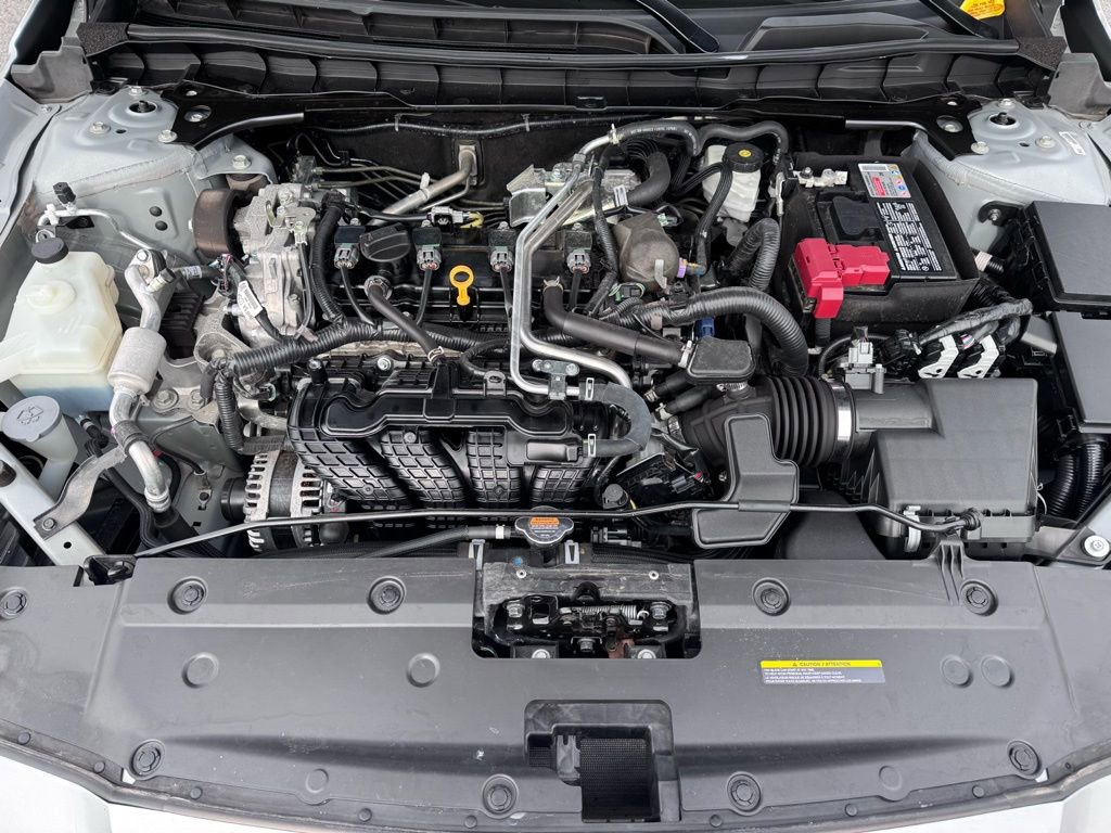 Used 2024 Nissan Altima 2.5 SV image 30