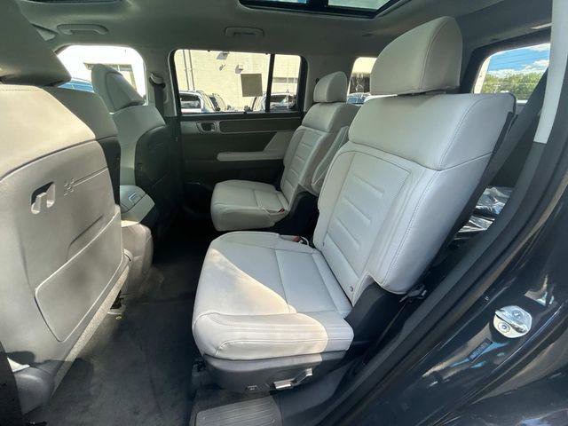 New 2026 Hyundai Santa Fe Calligraphy image 6