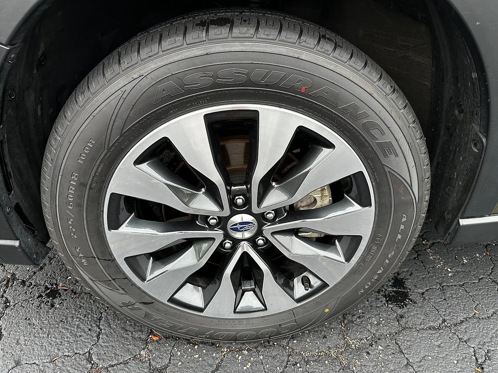 Certified 2024 Subaru Outback Limited AWD/4WD image 9