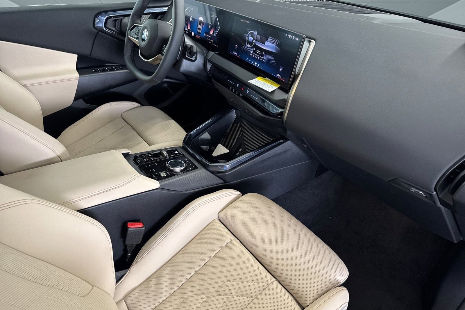 Used 2025 BMW X3 xDrive30i w/ Convenience Package image 27