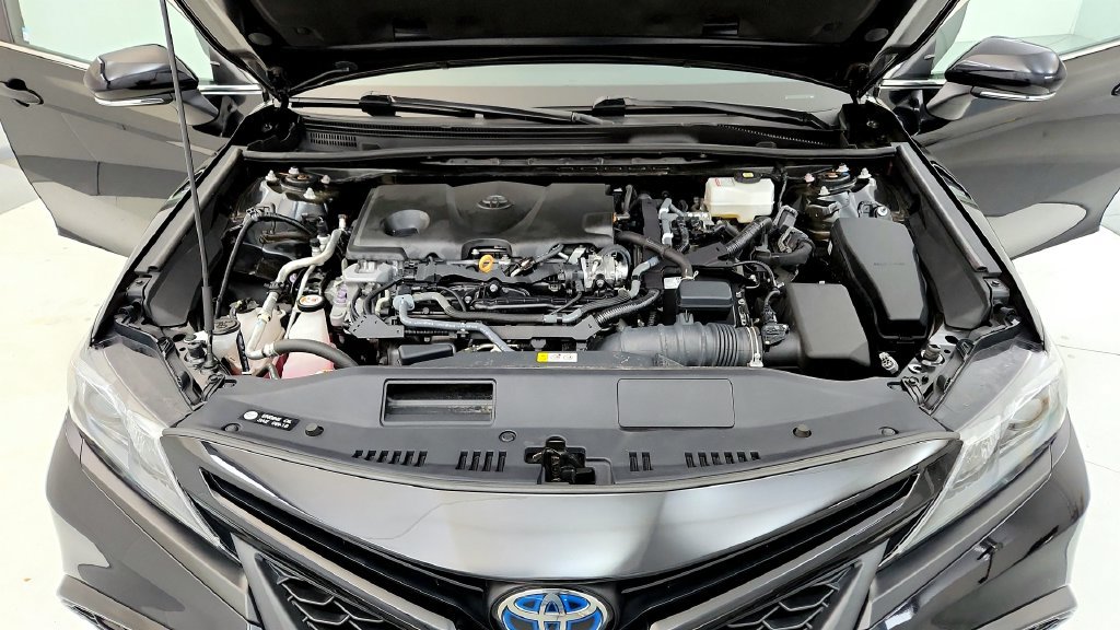 Certified 2024 Toyota Camry SE FWD image 14