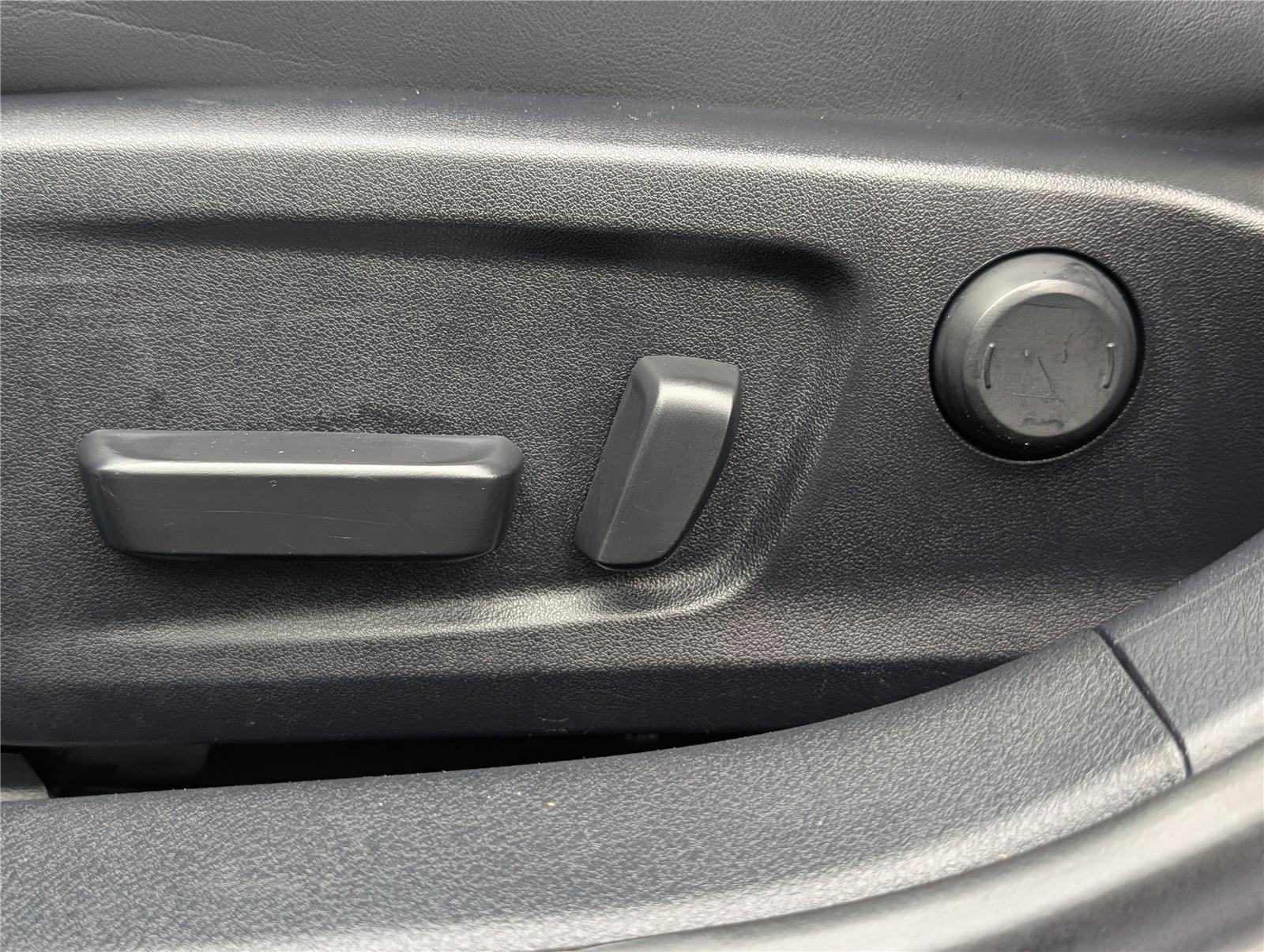 Certified 2023 Lexus IS 350 F Sport w/ Memory Package image 22