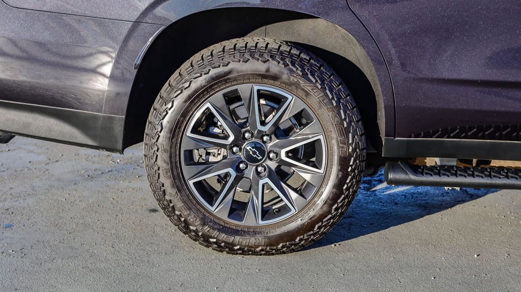 Used 2023 Chevrolet Tahoe Z71 w/ Luxury Package image 12