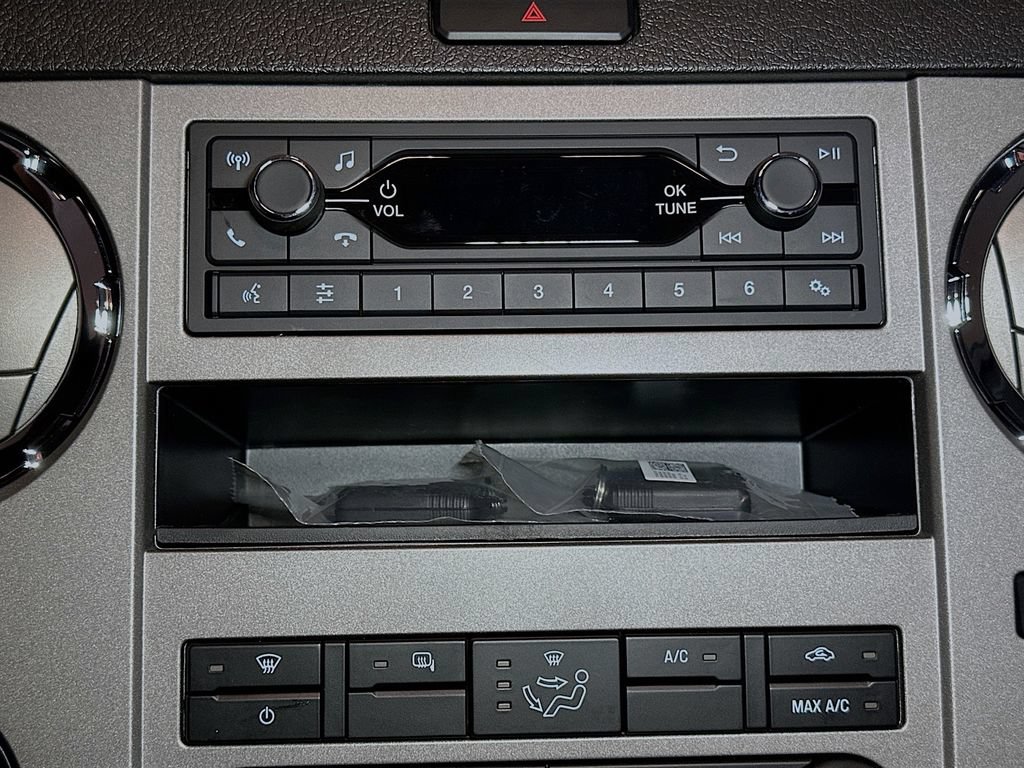 New 2026 Ford F650 2WD Regular Cab Super Duty image 10