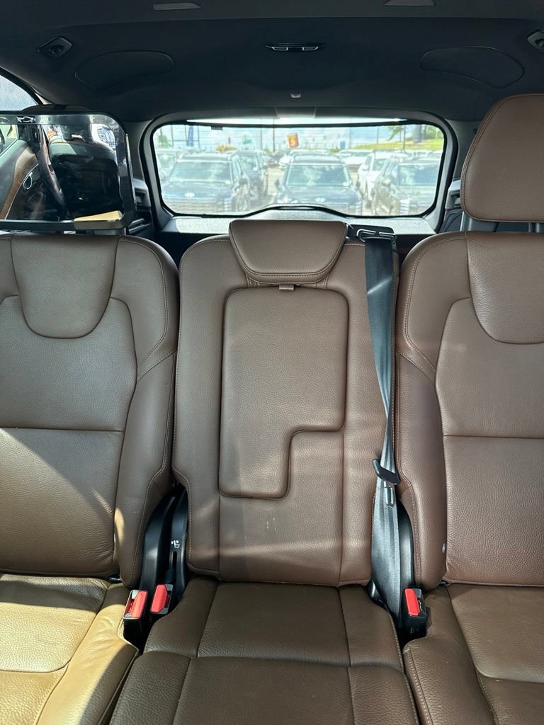 Used 2023 Volvo XC90 B6 Plus AWD/4WD image 9