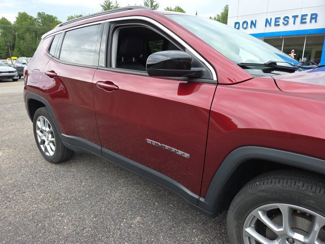 Used 2022 Jeep Compass Latitude AWD/4WD image 27
