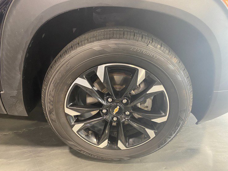 Used 2021 Chevrolet TrailBlazer LT w/ Sun and Liftgate Package image 7