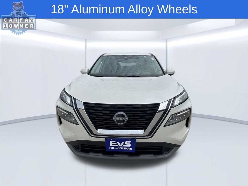 Used 2023 Nissan Rogue SV AWD/4WD image 8