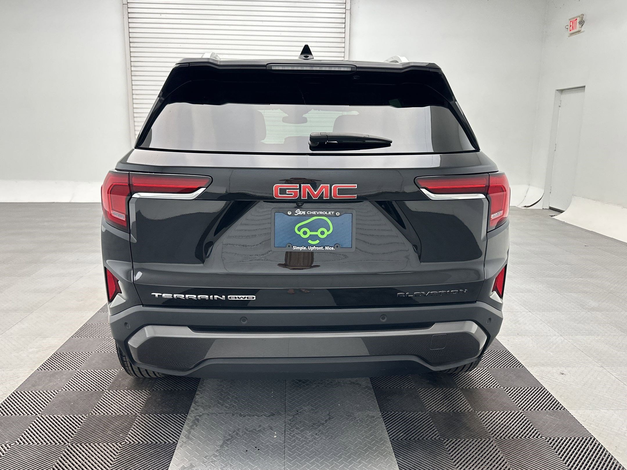 Certified 2025 GMC Terrain Elevation w/ Elevation Premium Package AWD/4WD image 10