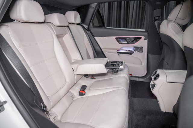 New 2025 Mercedes-Benz GLC 300 image 13